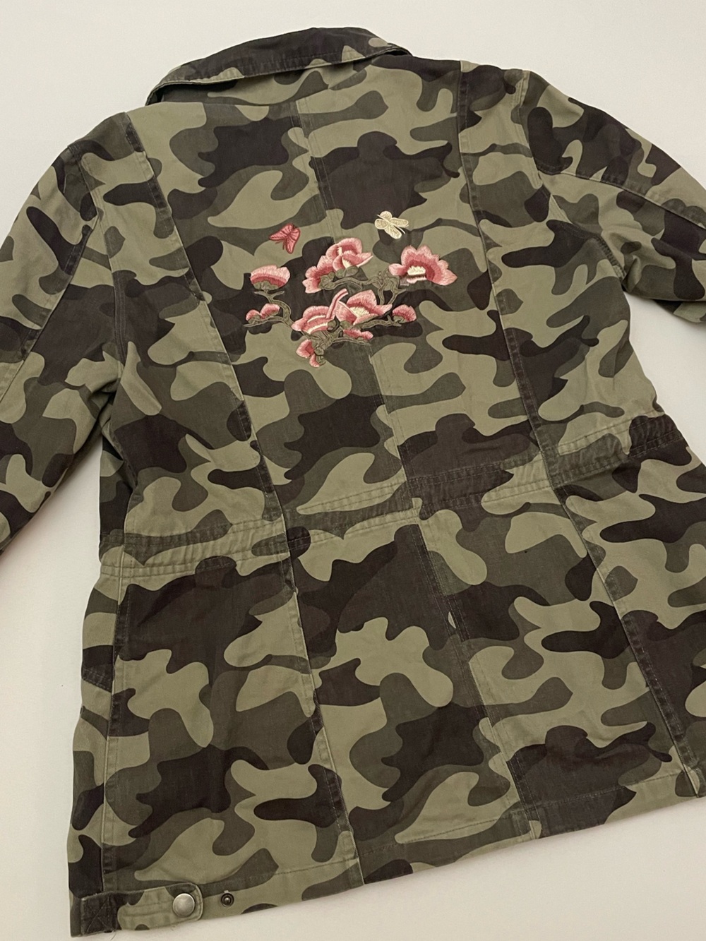🔥 Ashley Bohemian Collection Camo Utility Jacket XL Floral Embroidery